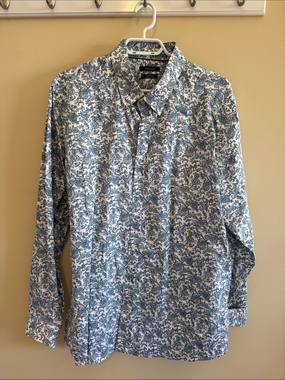RW&CO. Blue and White Printed Button-Down Shirt